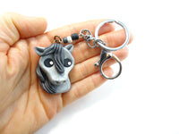 Porte-clés géant cheval gris argenté